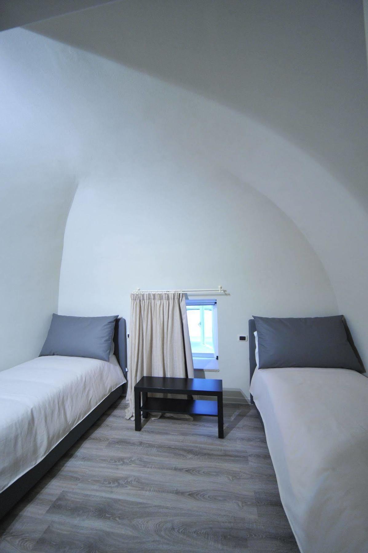 Gatto Bianco House Bed and Breakfast Bari Eksteriør billede